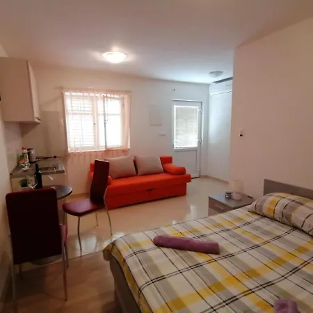 Lägenhet Gojak Makarska