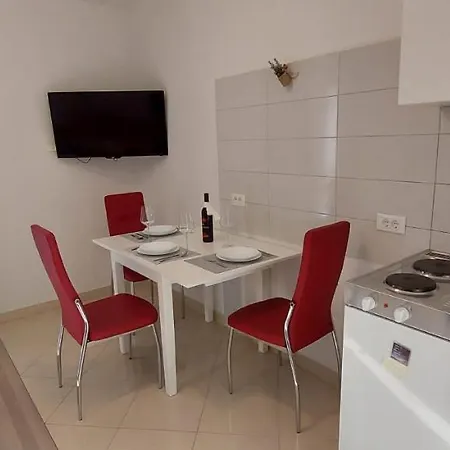 Gojak Lägenhet Makarska