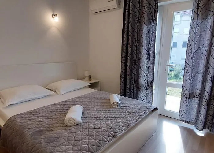 Gojak * Макарська